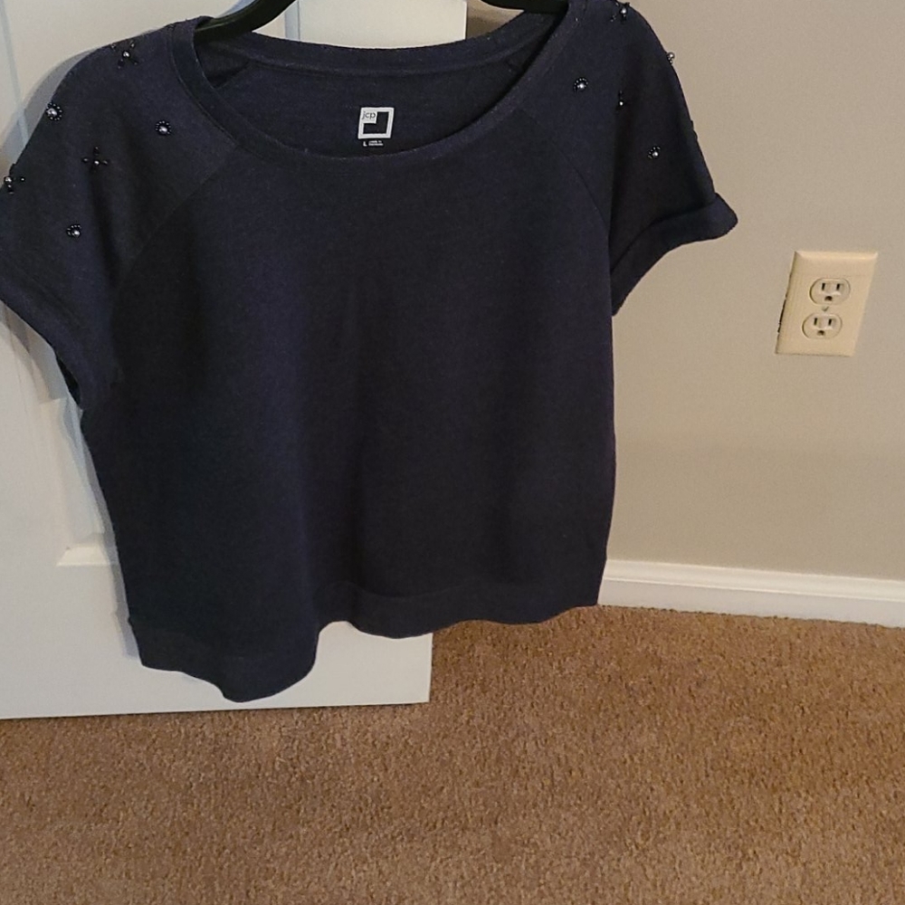 Shirt - Picture 3 of 3